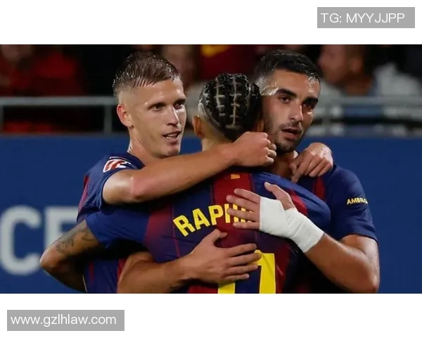 巴萨前锋踢球风格引发争议是否因固守首发位置不愿改变