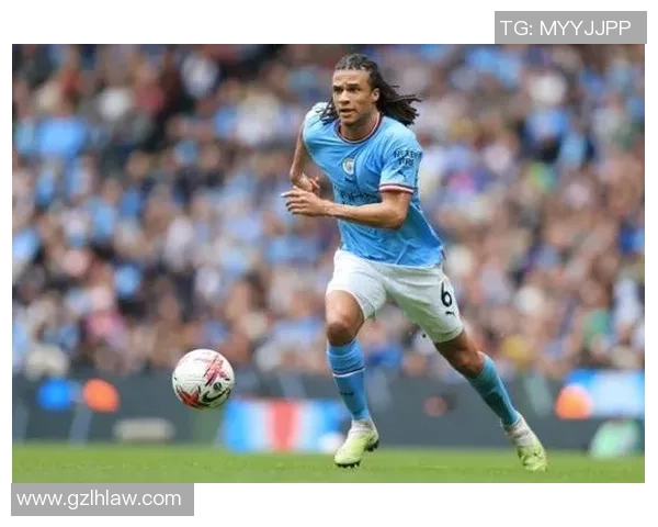 曼城对出售球员阿克持开放态度 曼城对出售球员阿克持开放态度