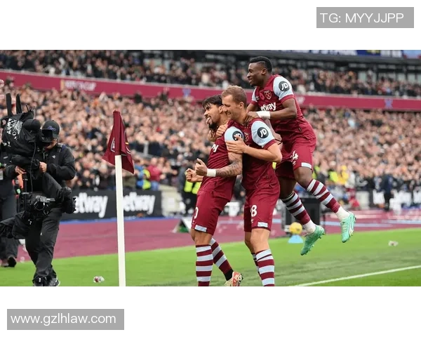 英超豪门惨遭德比大战重创仅得1分排名堪忧 英超豪门惨遭德比大战重创仅得1分排名堪忧